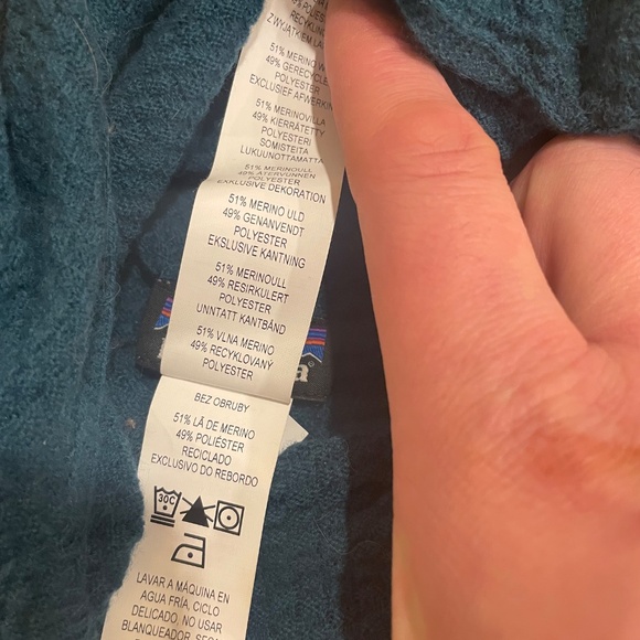 Patagonia Capilene Air Hoody - Men's (Size L) Very Rare - Picture 4 of 5